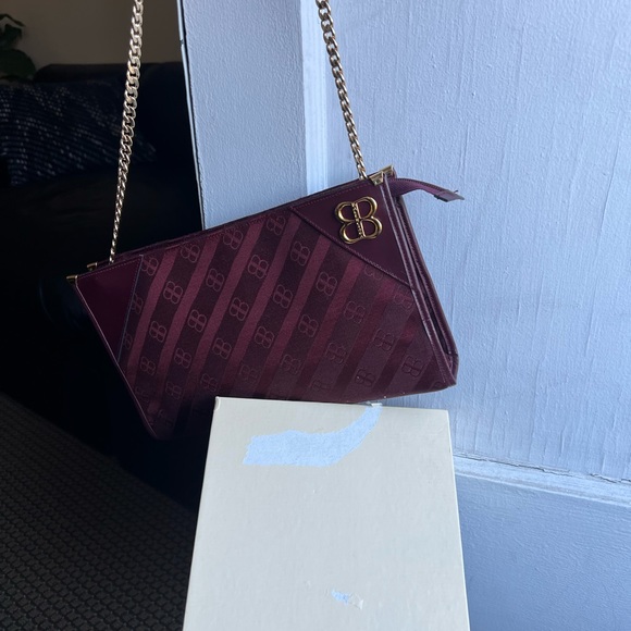 Brand: Balenciaga Clucth/ can be shoulder bag - Picture 10 of 12